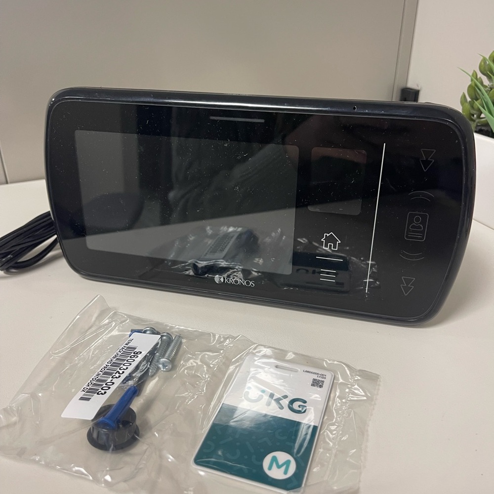 Kronos Intouch DX Timeclock